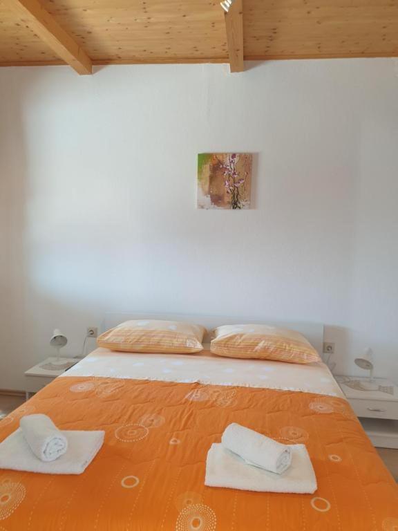 Apartments Hodanic Đảo Krk Ngoại thất bức ảnh