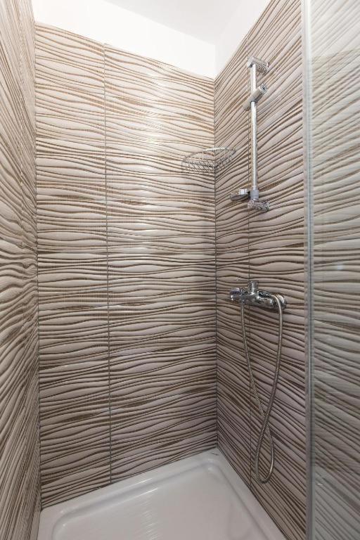 Apartments Hodanic Đảo Krk Ngoại thất bức ảnh